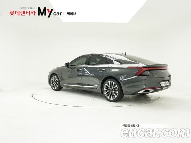 Kia K8 Signature, 2023 3