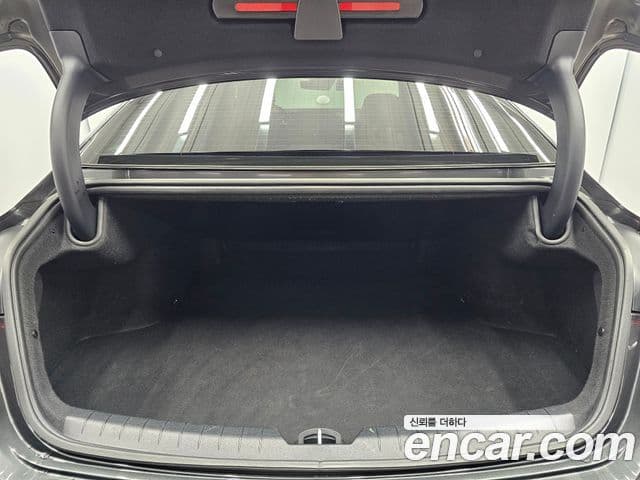 Kia K8 Signature, 2023 18