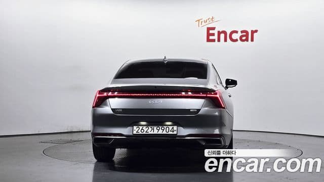 Kia K8 гибрид Signature, 2022 4