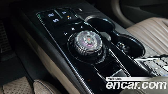 Kia K8 гибрид Signature, 2022 9