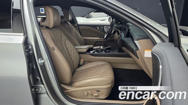 Kia K8 гибрид Signature, 2022 10