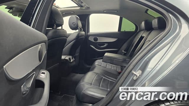 Mercedes-Benz C-класс W205 Avantgarde, 2017 12