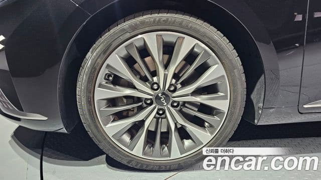 Kia K8 Noblesse, 2022 все фото