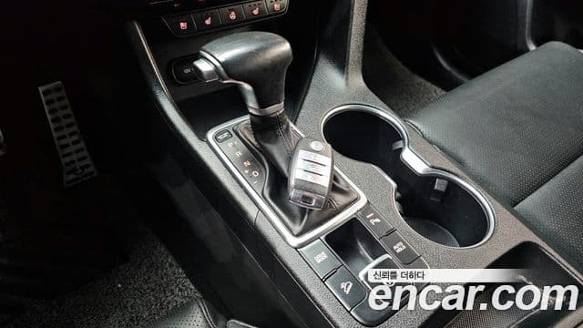 Kia Sportage The / новый Bold Intelligent, 2019 9