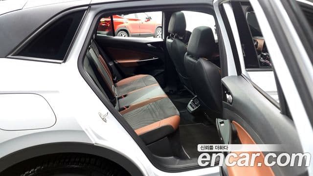 Volkswagen ID.4 Pro, 2023 12