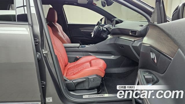 Peugeot 5008 2세대 1.2 Pure Tech GT, 2024 11