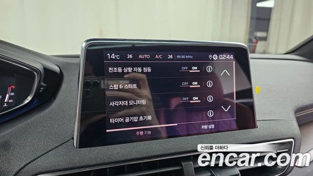 Peugeot 5008 2세대 1.2 Pure Tech GT, 2024 17