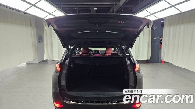 Peugeot 5008 2세대 1.2 Pure Tech GT, 2024 20