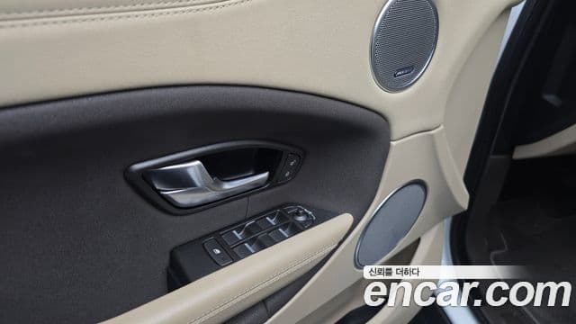 Land Rover Range Rover Evoque 2.0 TD4 SE, 2018 17