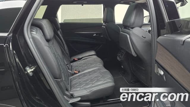 Peugeot 5008 2세대 1.2 Pure Tech GT, 2024 12
