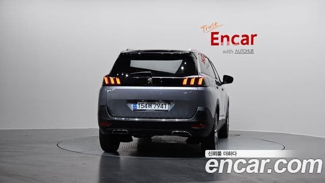 Peugeot 5008 2세대 1.2 Pure Tech GT, 2024 4