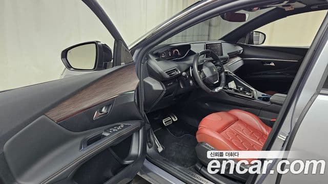 Peugeot 5008 2세대 1.2 Pure Tech GT, 2024 10
