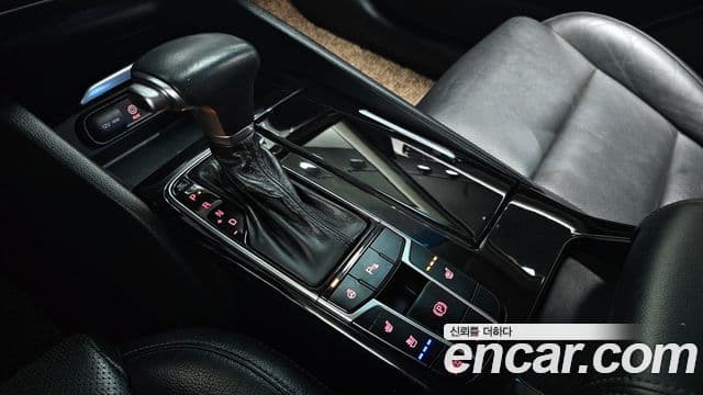 Kia All New K7 Prestige, 2016 9