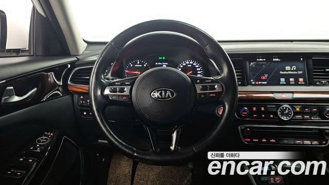 Kia All New K7 Prestige, 2016 13