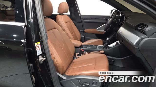 Audi Q3 (F3) Premium, 2023 10