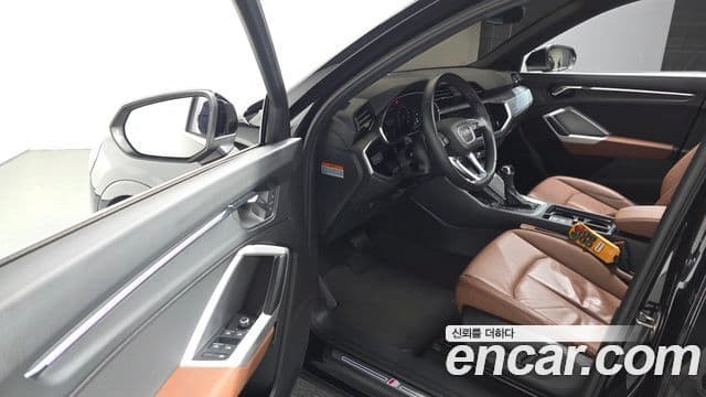 Audi Q3 (F3) Premium, 2023 13