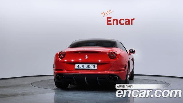 Ferrari 캘리포니아 T 3.9 V8, 2016 4