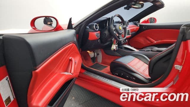 Ferrari 캘리포니아 T 3.9 V8, 2016 10