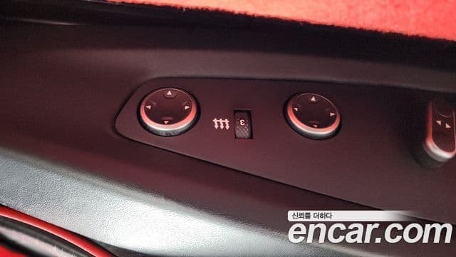 Ferrari 캘리포니아 T 3.9 V8, 2016 18