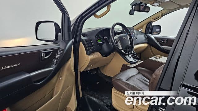 Hyundai Grand Starex 4WD лимузин, 2015 10