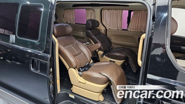 Hyundai Grand Starex 4WD лимузин, 2015 12