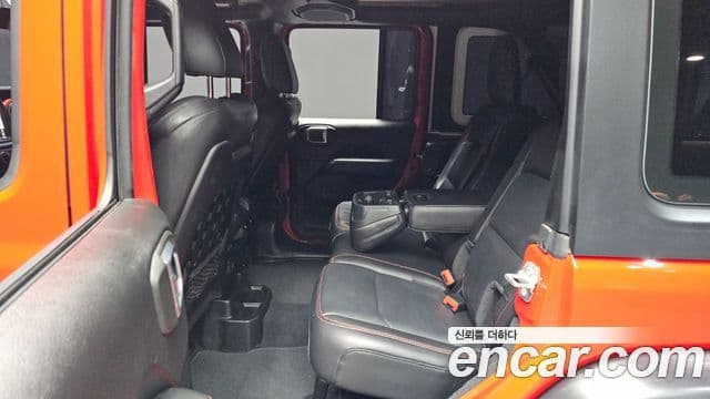 Jeep Wrangler (JL) 2.0 Rubicon 4도어, 2021 11