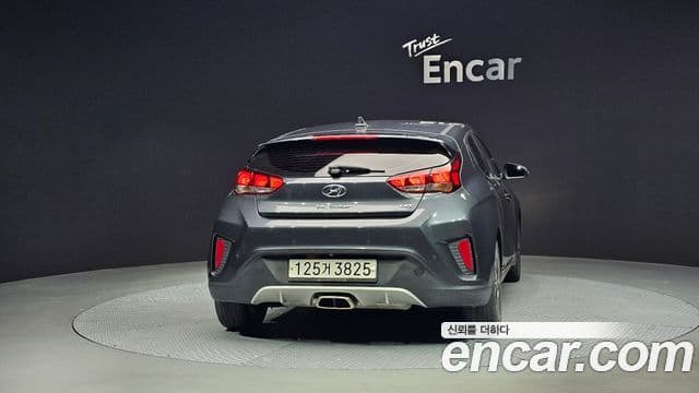 Hyundai Veloster (JS) Modern, 2019 4