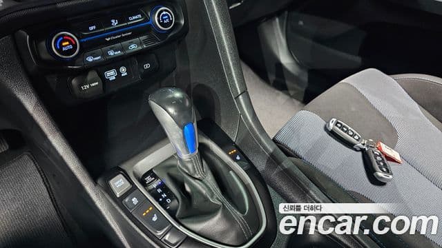 Hyundai Veloster (JS) Modern, 2019 9