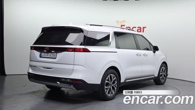 Kia Carnival 4세대 Signature, 2021 2