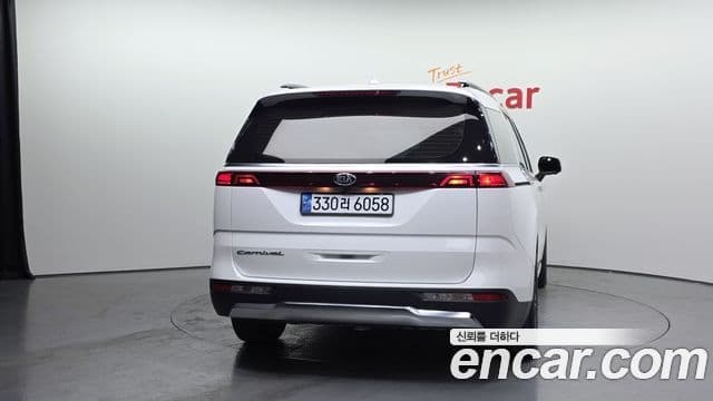 Kia Carnival 4세대 Signature, 2021 4