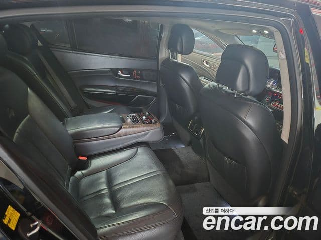 Kia K9 Noblesse, 2013 10