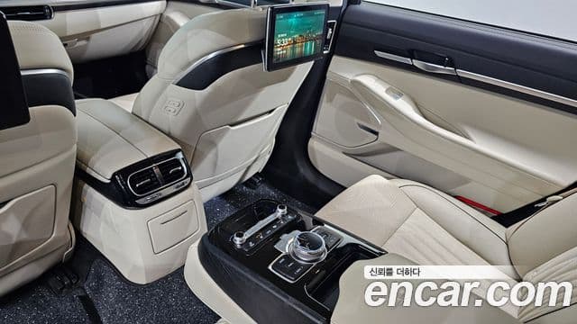 Genesis G90 Premium Luxury, 2019 19