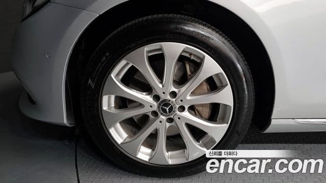 Mercedes-Benz E-класс W213 Exclusive, 2019 все фото