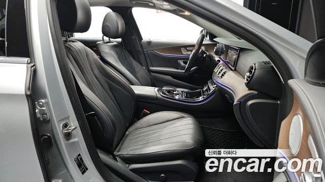 Mercedes-Benz E-класс W213 Exclusive, 2019 10