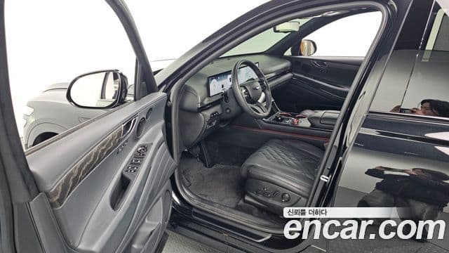 Genesis GV80 чёрный, 2025 10