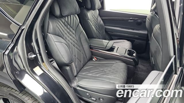 Genesis GV80 чёрный, 2025 12