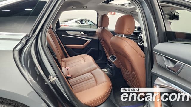 Audi A6 (C8), 2021 12