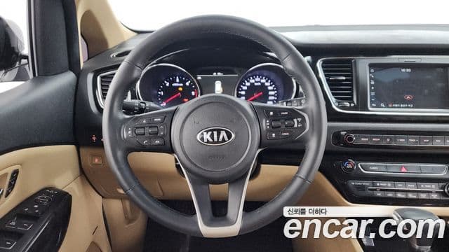 Kia The / новый New Carnival Noblesse Special, 2019 13