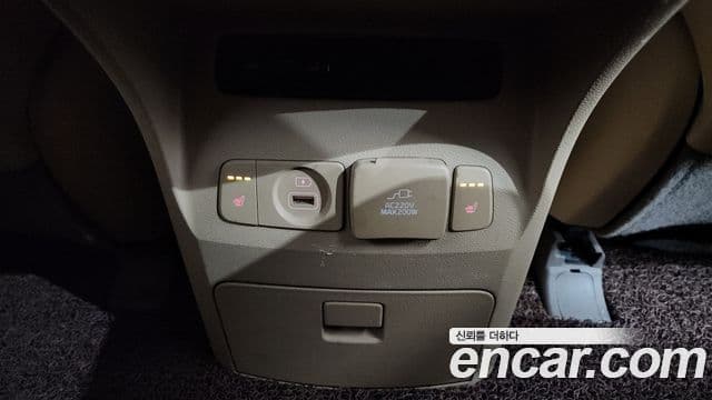 Kia The / новый New Carnival Noblesse Special, 2019 18