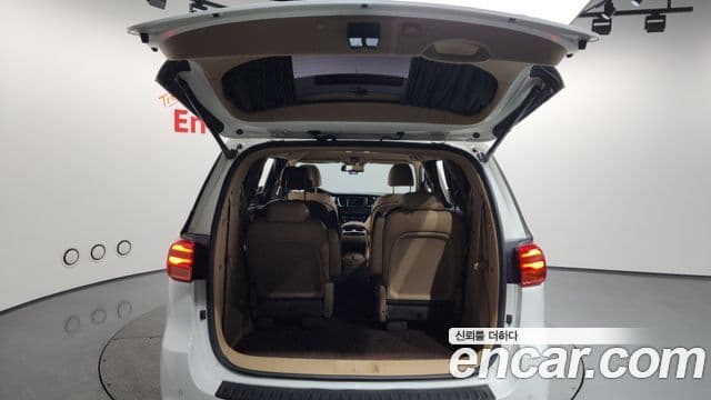 Kia The / новый New Carnival Noblesse Special, 2019 20