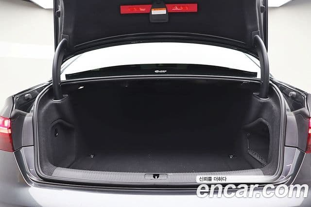 Audi A4 (B9) Premium, 2021 16