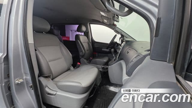 Hyundai Grand Starex CVX Luxury, 2012 10