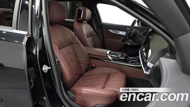 BMW 7시리즈 (G70) 740d xDrive M Sport, 2025 10