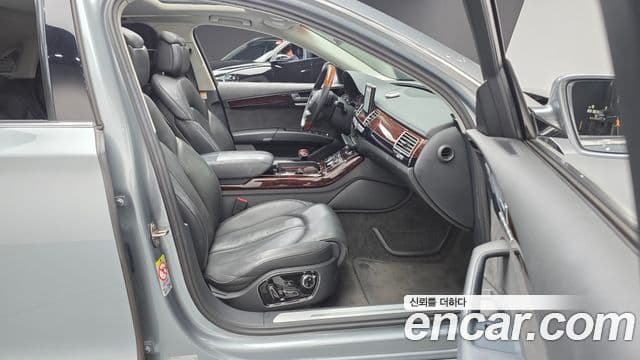 Audi New A8 D4, 2011 10