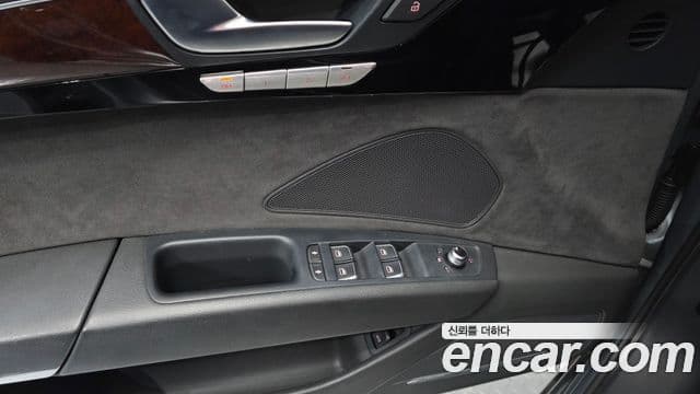 Audi New A8 D4, 2011 17