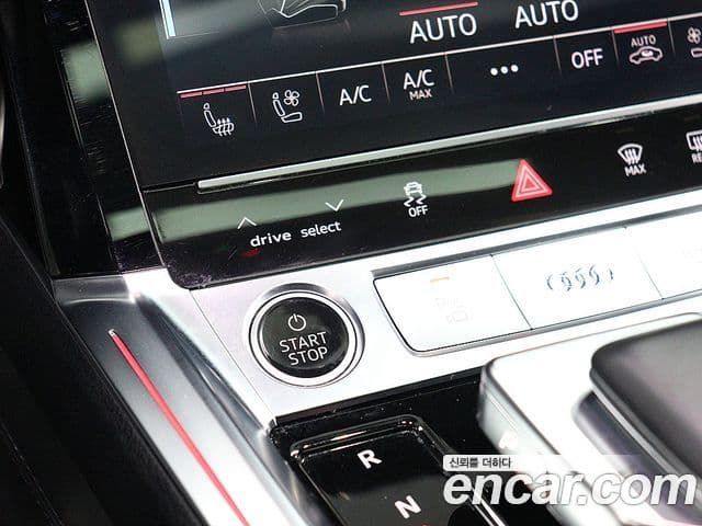 Audi e-Tron, 2022 10