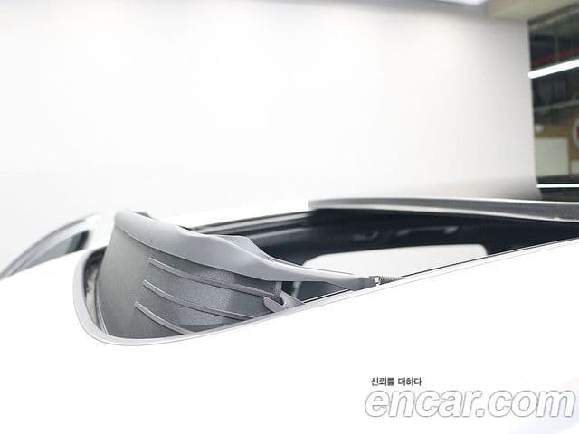 Audi e-Tron, 2022 11