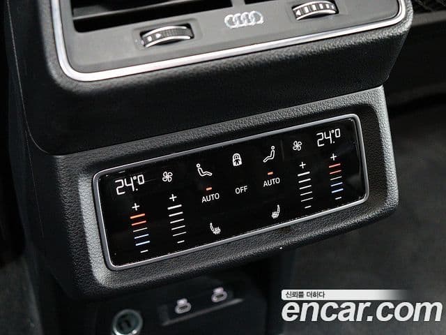 Audi e-Tron, 2022 12