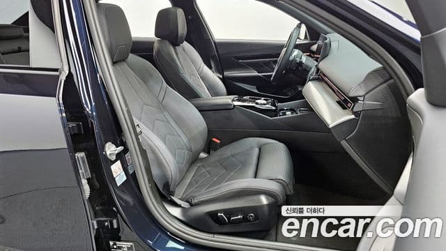 BMW 5시리즈 (G60) 523d M Sport, 2024 10