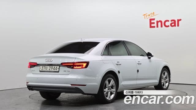 Audi A4 (B9) Premium, 2018 2